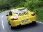 Porsche 911 Carrera 2005 года